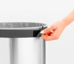 Brabantia Wasmand - 60 L - Matt Steel Met Kunststof Deksel -Schoonmaakartikelen Winkel 1200x1042