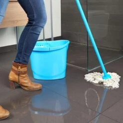 Secucare Anti Slip Spray 100ml - Antislip Voor Tegelvloeren -Schoonmaakartikelen Winkel 1200x1200 249