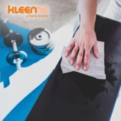 Schoonmaakdoekjes - Ontsmettingsdoekjes - Desinfectiedoekjes - Desinfectie Doekjes - KleenMe - Alcohol Doekjes - Alcoholdoekjes - Allesreiniger Zachte Antibacteriële Alcohol Wipes- 100 Doekjes - Met Dispenser - 70% Alcohol - 185 X 110mm -Schoonmaakartikelen Winkel 1200x1200 266