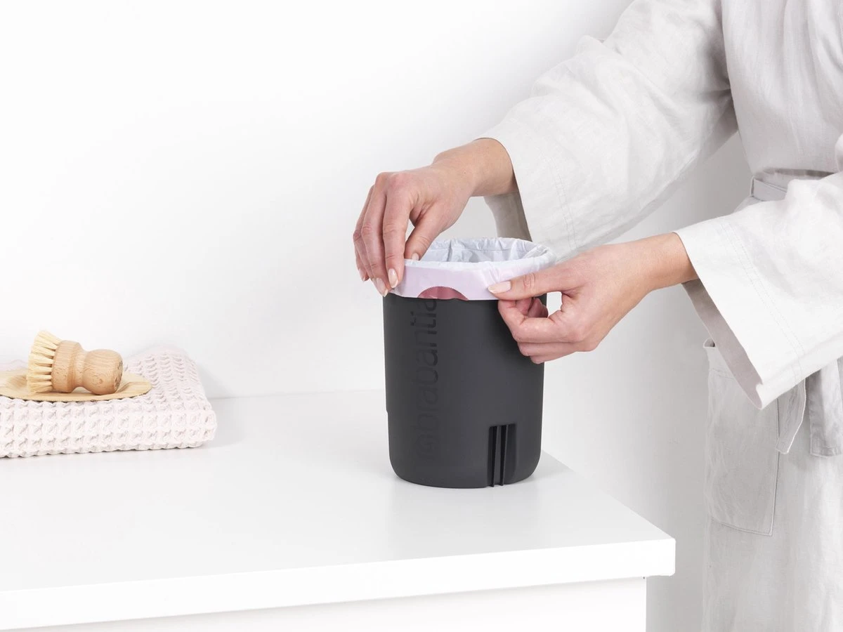 Brabantia NewIcon Wandprullenbak - 3 L - Matt Steel 12 Brabantia NewIcon Wandprullenbak - 3 L - Matt Steel - Afbeelding 10