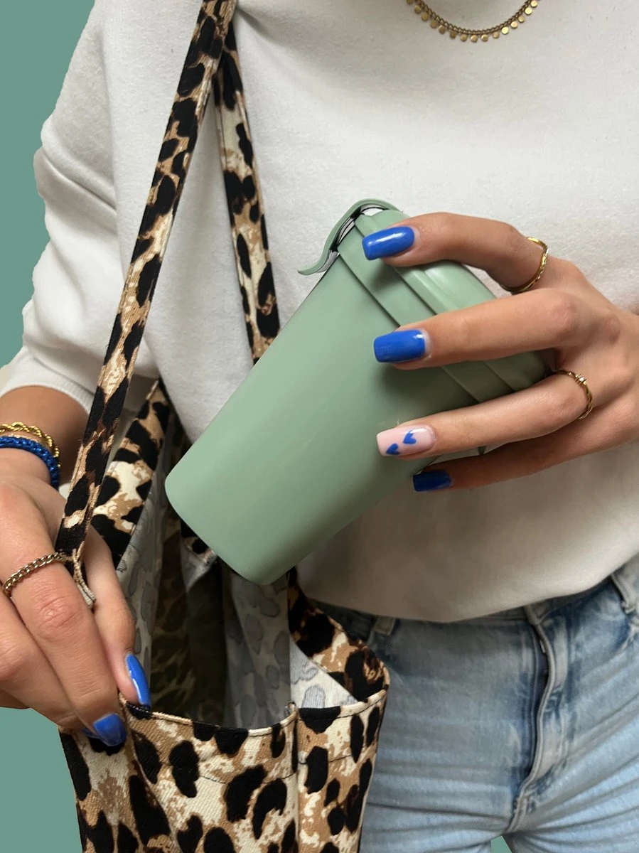 Curver Lunch & Go Beker - Magnetronbestendig - Lunchbeker – Muesli Beker - Soepbeker - Yoghurt Beker To Go – LunchBox - KoffieBeker - Salade Lunchbox - 0,6l – Groen 6 Curver Lunch & Go Beker - Magnetronbestendig - Lunchbeker – Muesli Beker - Soepbeker - Yoghurt Beker To Go – LunchBox - KoffieBeker - Salade Lunchbox - 0,6l – Groen - Afbeelding 4